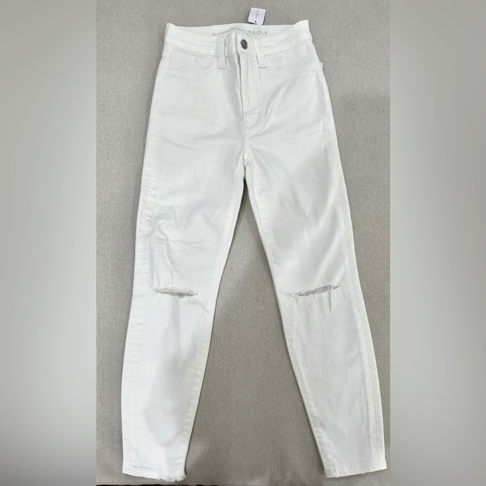 NWT American Eagle High-Waist distressed Jegging Jeans